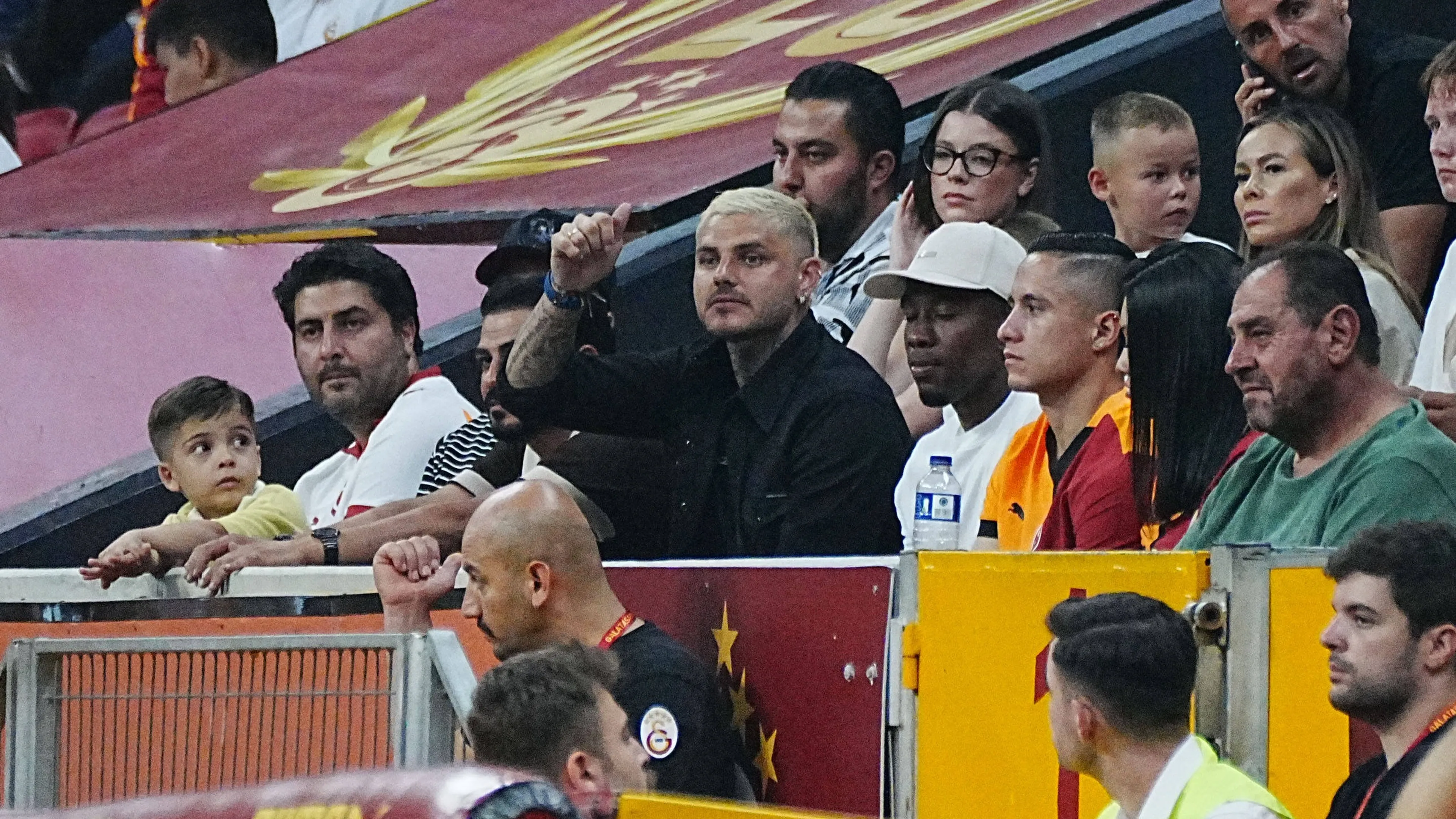 Con Osimhen al Galatasaray quale futuro per Icardi? La decisione del club turco