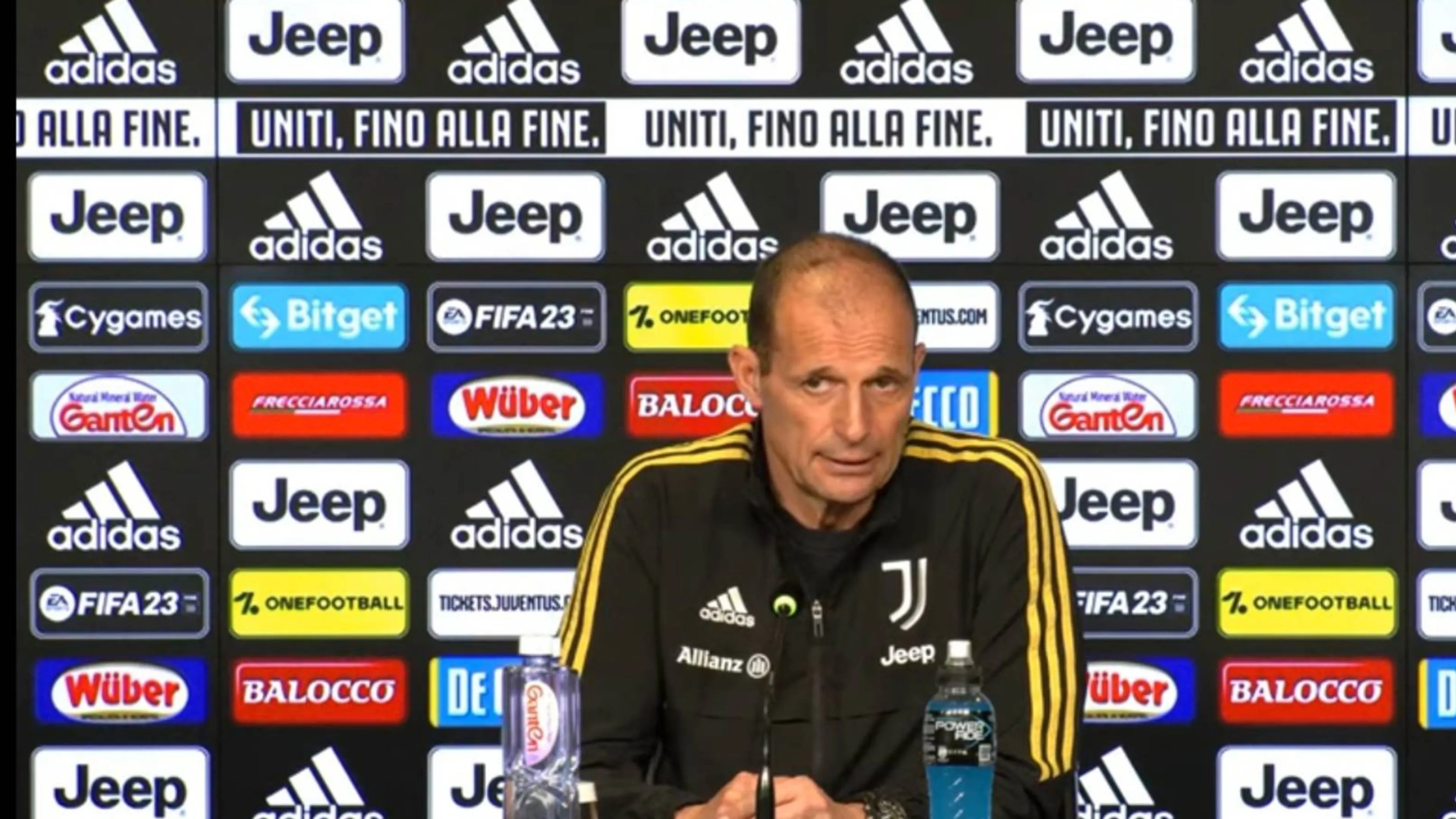 Copertina di Allegri: “Io scarso? Sui numeri non si può discutere. Dicano pure che le mie squadre fanno schifo”
