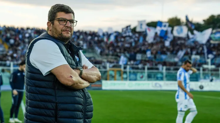 /images/m/a/y/may-21-2025-pescara-abruzzo-italy-silvio-baldini-head-coach-of-pescara-during-the-serie-c-now-playoffs-match-between-pescara-and-vis-pesaro-at-stadio-adriatico-giovanni-cornacchia-on-may-21-2025-in-pescara-italy-pescara-italy-zumaz109-20250521zspz109010-copyright-xmarcoxzacxjpg_1752843250522.jpg