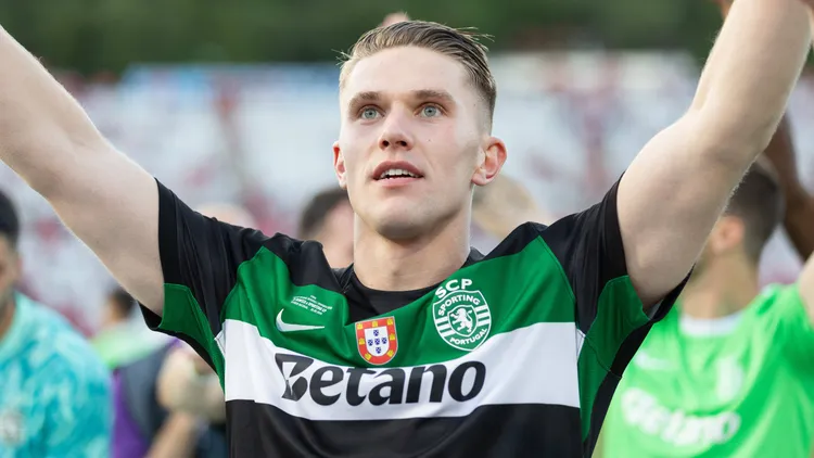/images/m/a/y/may-25-2025-caxias-lisbon-portugal-sporting-forward-from-sweden-viktor-gyokeres-9-at-the-end-of-the-final-of-the-of-the-portuguese-cup-between-benfica-and-sporting-at-estadio-nacional-caxias-portugal-zumas359-20250525zsps359184-copyright-xalexandrexdexsousaxjpg_1748697802219.jpg