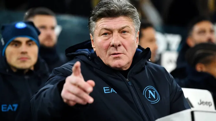 /images/m/a/z/Mazzarri-furioso-dopo-Napoli-Inter.jpg