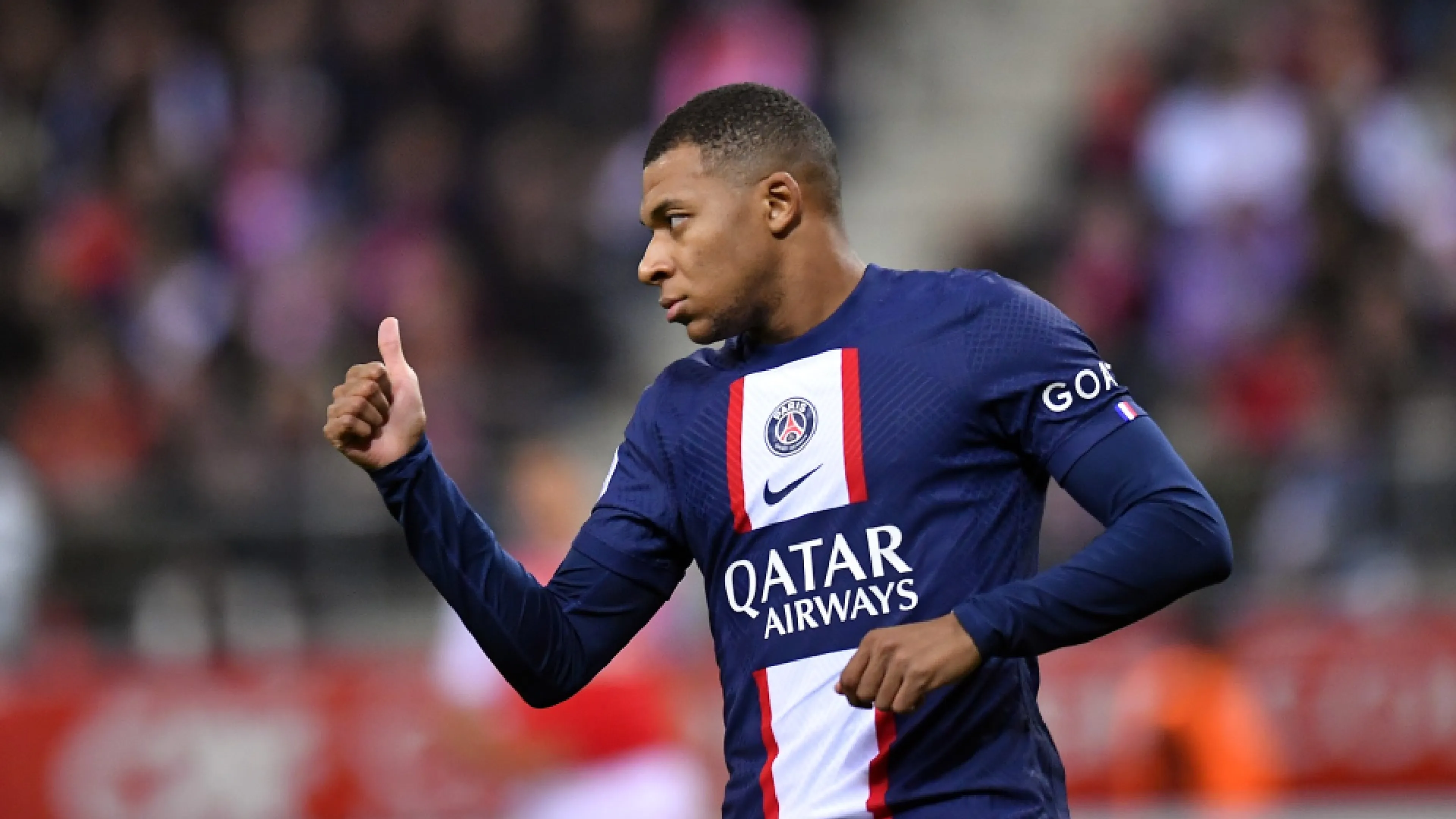 Copertina di Colpo di scena PSG: Mbappe reintegrato in squadra. Il motivo