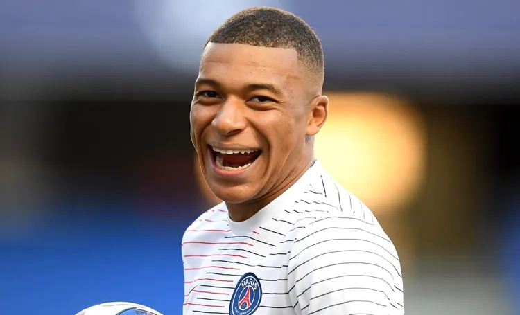 /images/m/b/a/mbappe-real-madrid.jpg