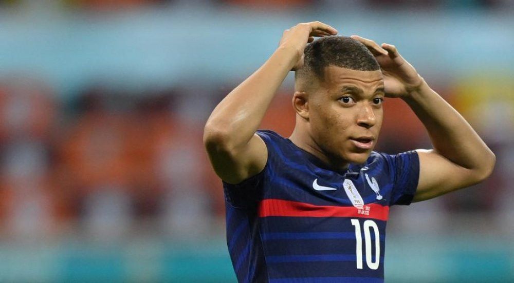 mbappe-rompe-il-silenzio