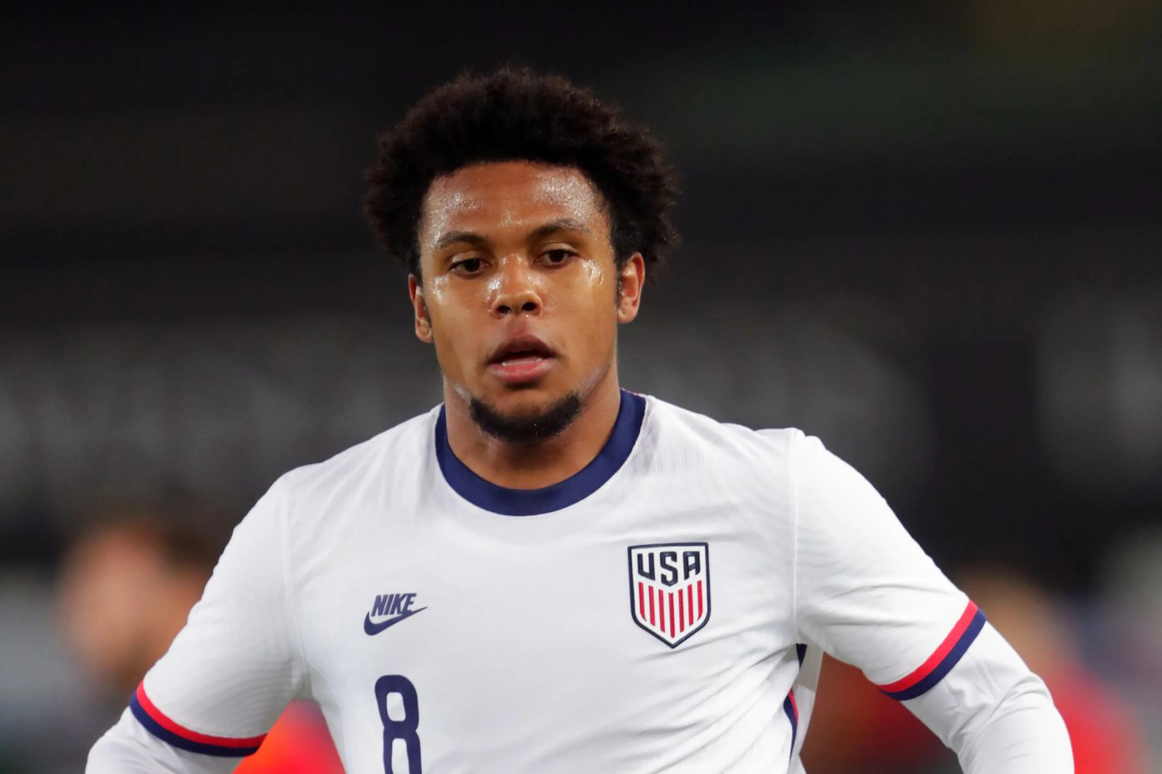 Copertina di McKennie nella bufera, doppia violazione protocollo Covid. Donovan: “Egoista e irresponsabile”