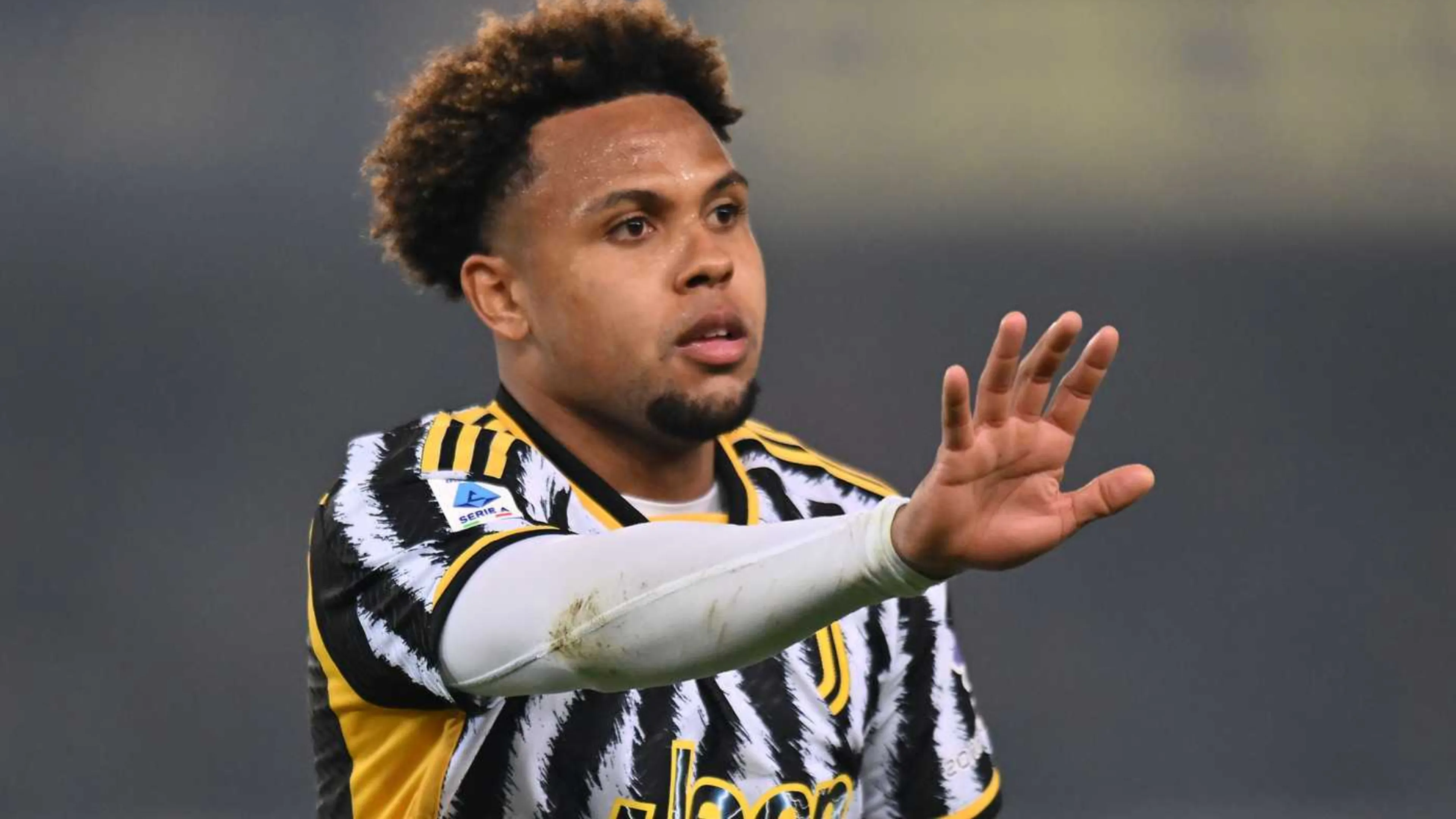 Copertina di Giuntoli accelera per il rinnovo di Mckennie, che ha il contratto in scadenza a giugno 2026