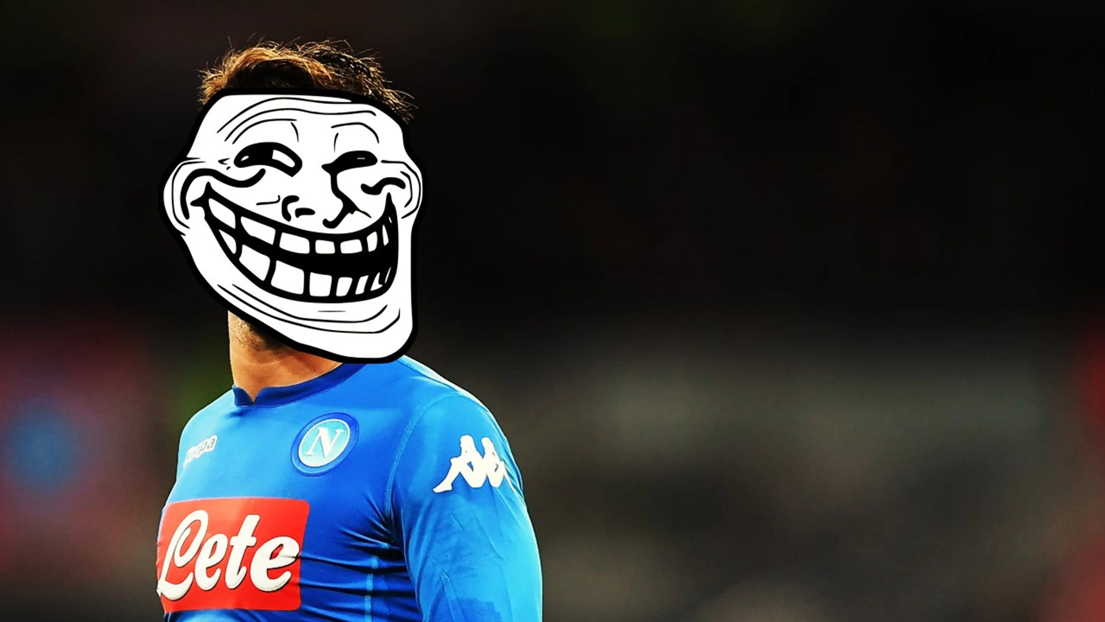 mertens-trolla-un-tifoso-del-napoli