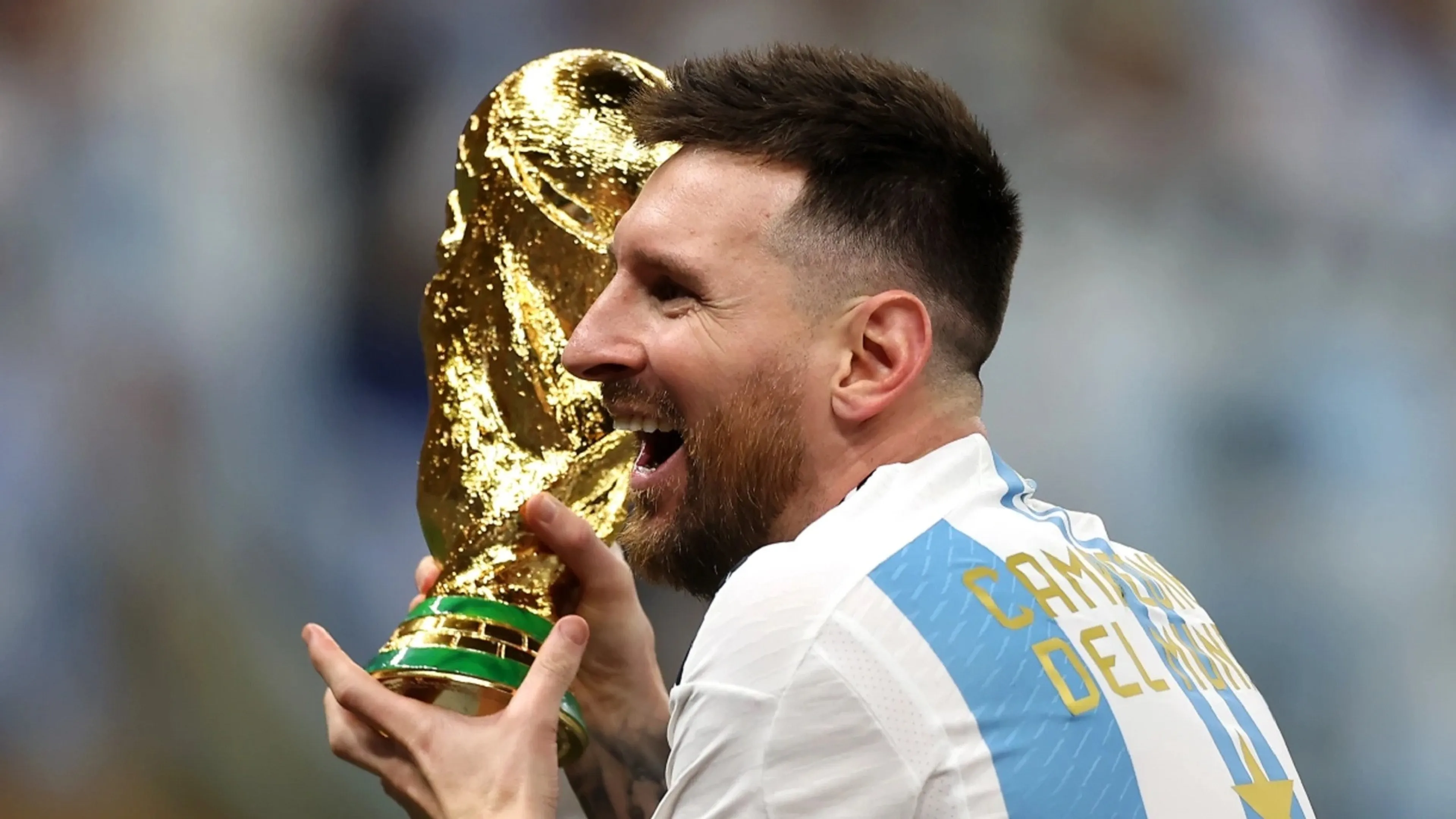 Copertina di Donadoni “vede” Messi al Napoli: “Perfetto per lui”