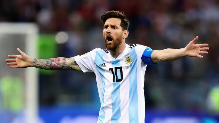 /images/m/e/s/messi-argentina.jpg