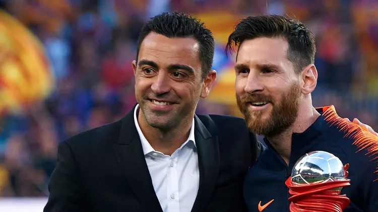 /images/m/e/s/messi-e-xavi.jpg