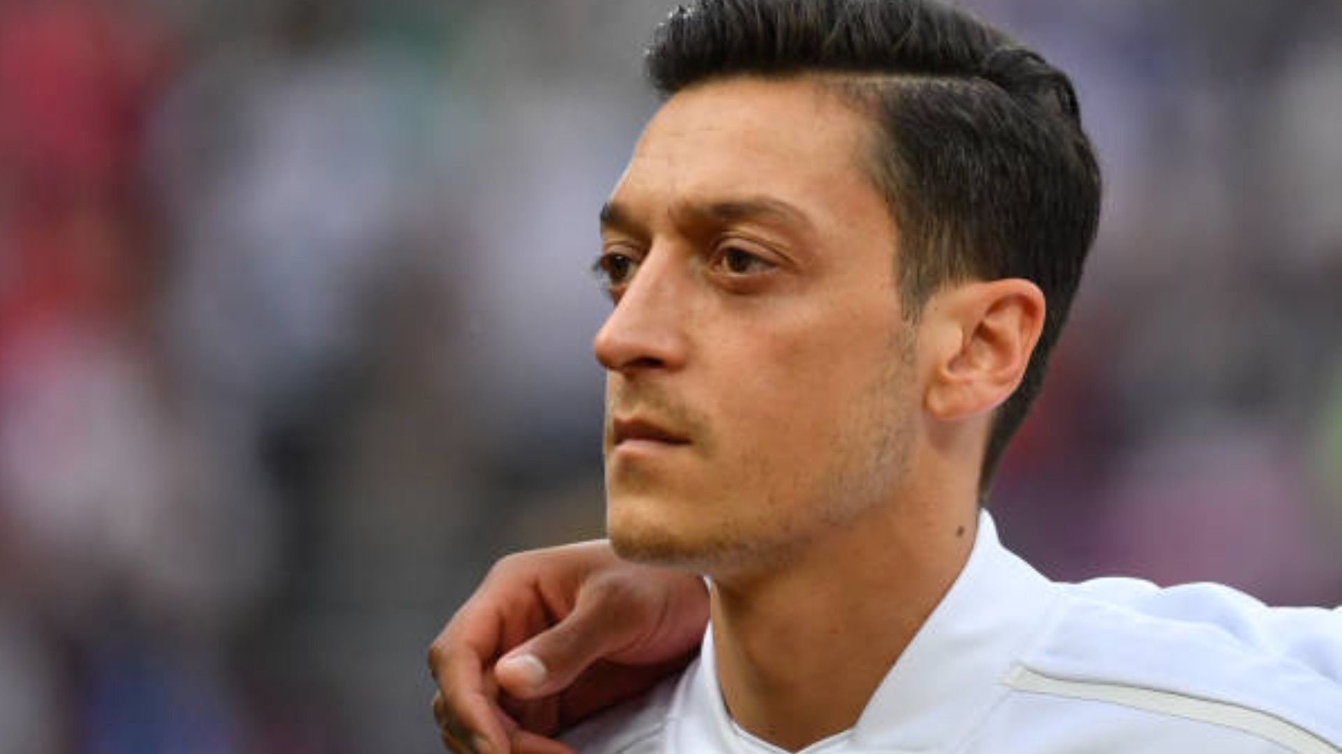 mesut-ozil-2