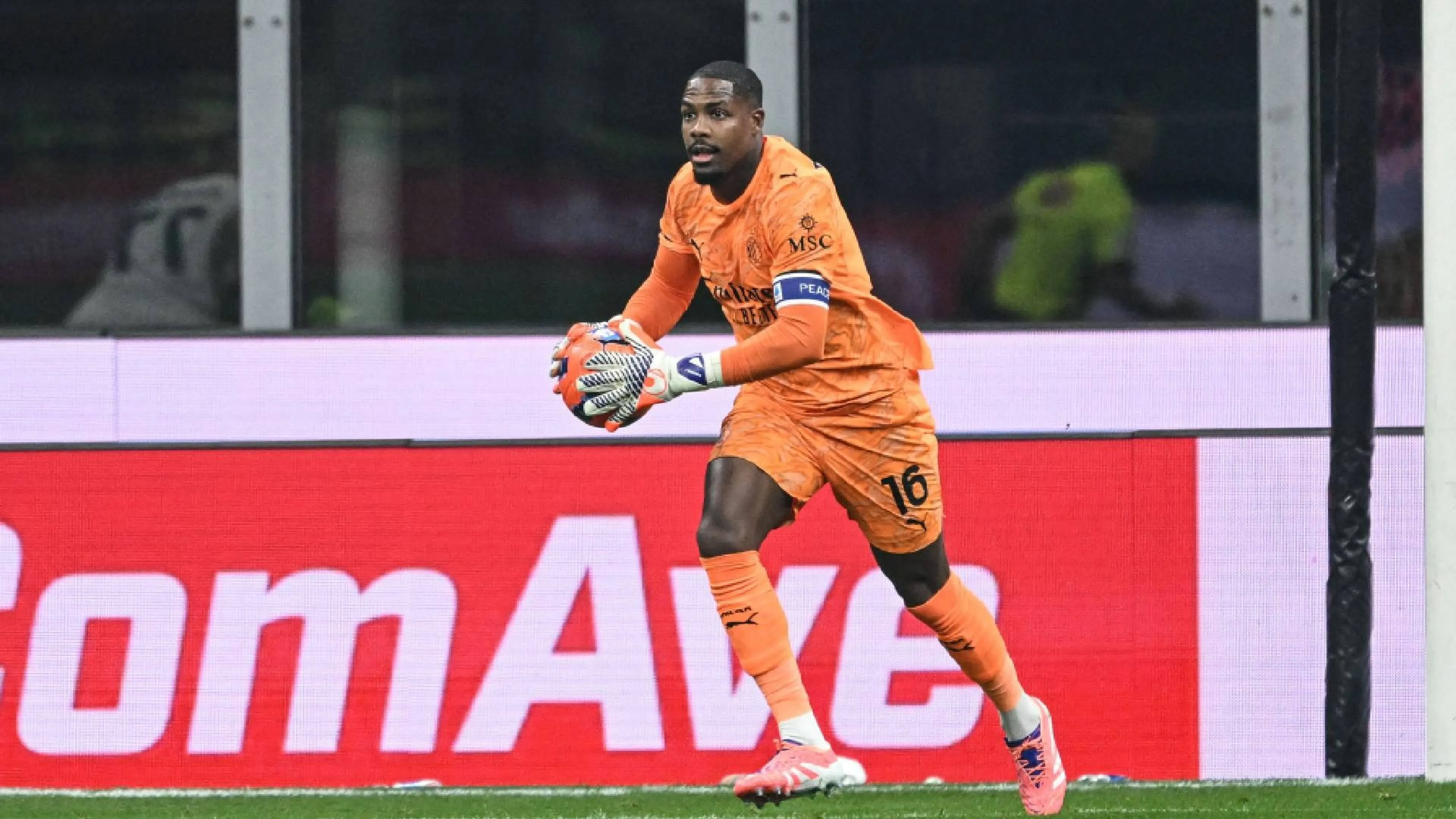 Milan, Maignan è tornato decisivo: Gabbia gli chiede di rinnovare