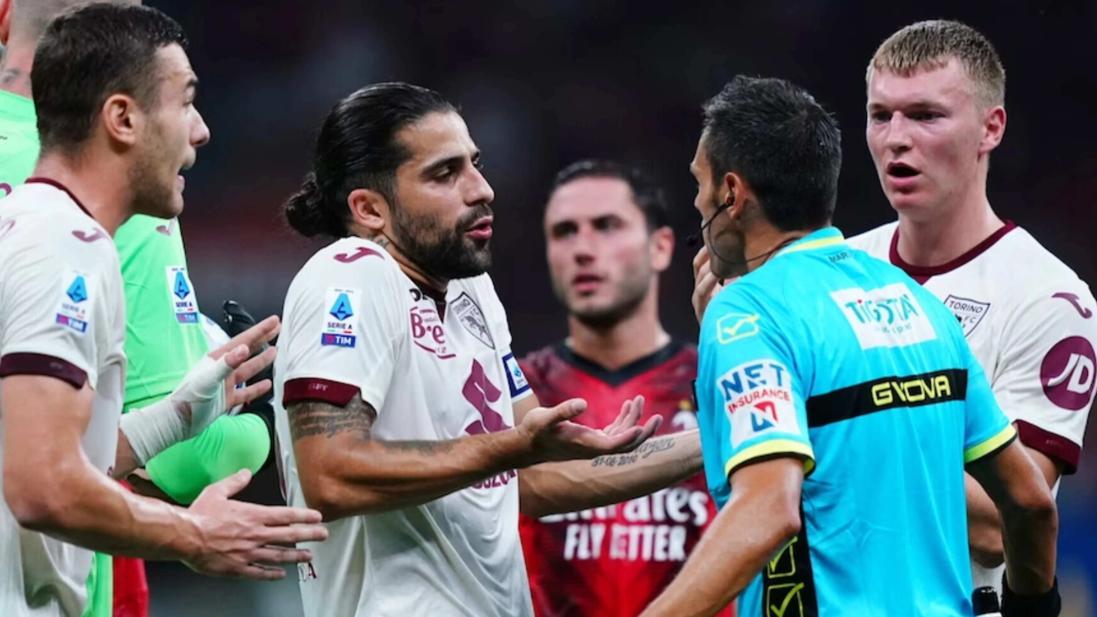 Copertina di Gazzetta e Corriere dello Sport si schierano contro l'arbitraggio di Mariani