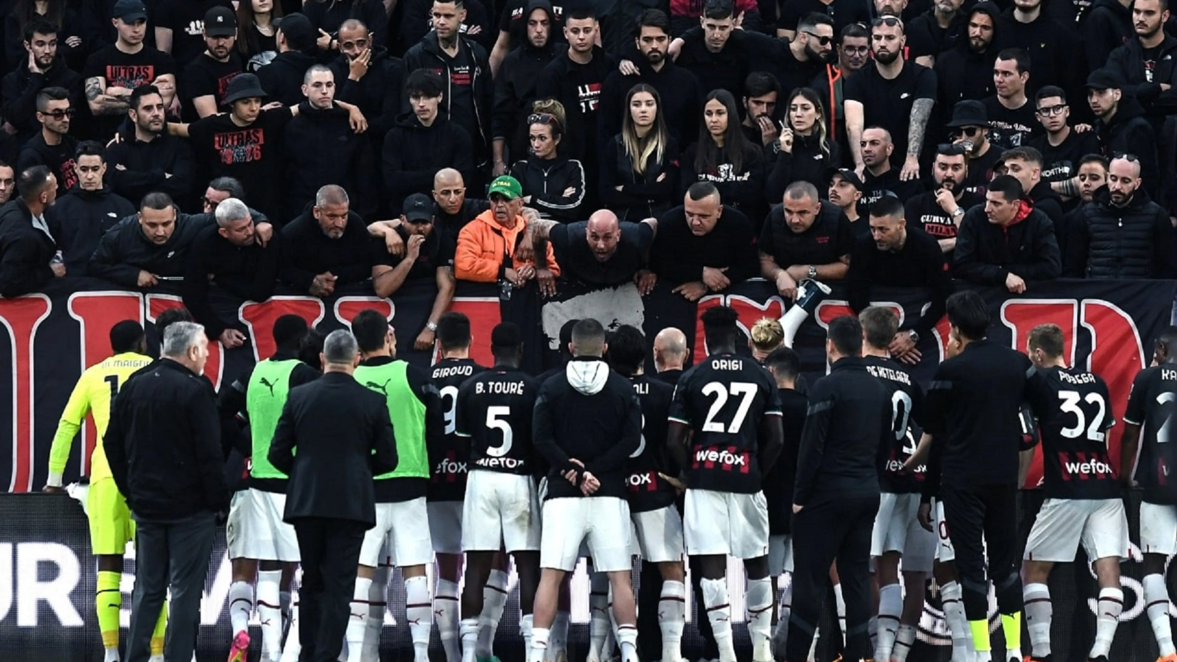 Milan-tifosi