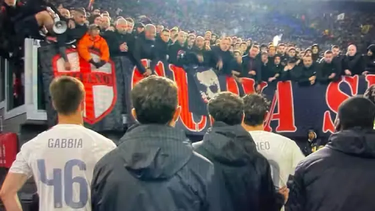 /images/m/i/l/milan-contestazione-ultras.jpg