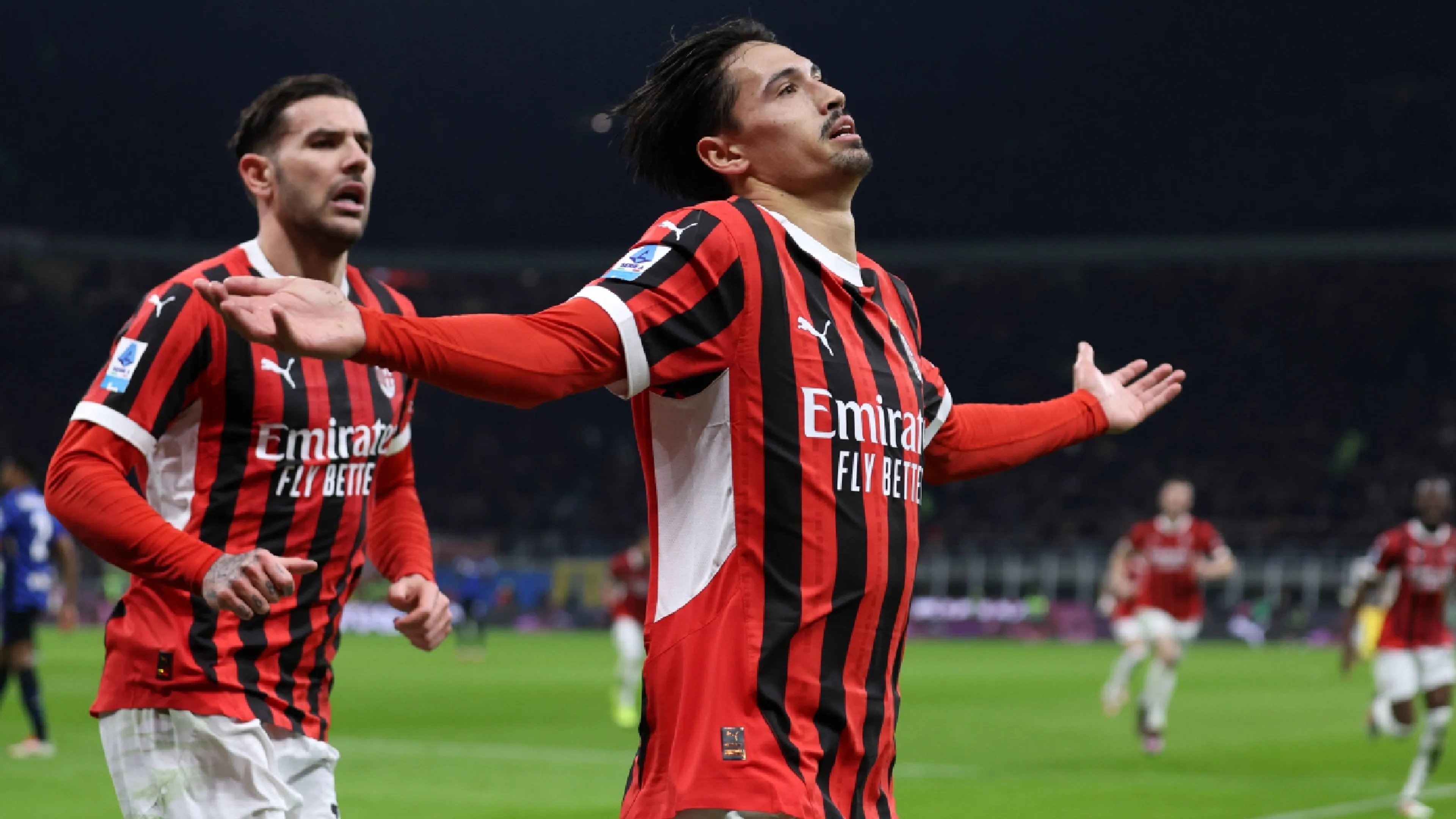 Copertina di Milan-Inter, a Reijnders risponde de Vrij in pieno recupero: il derby finisce 1-1