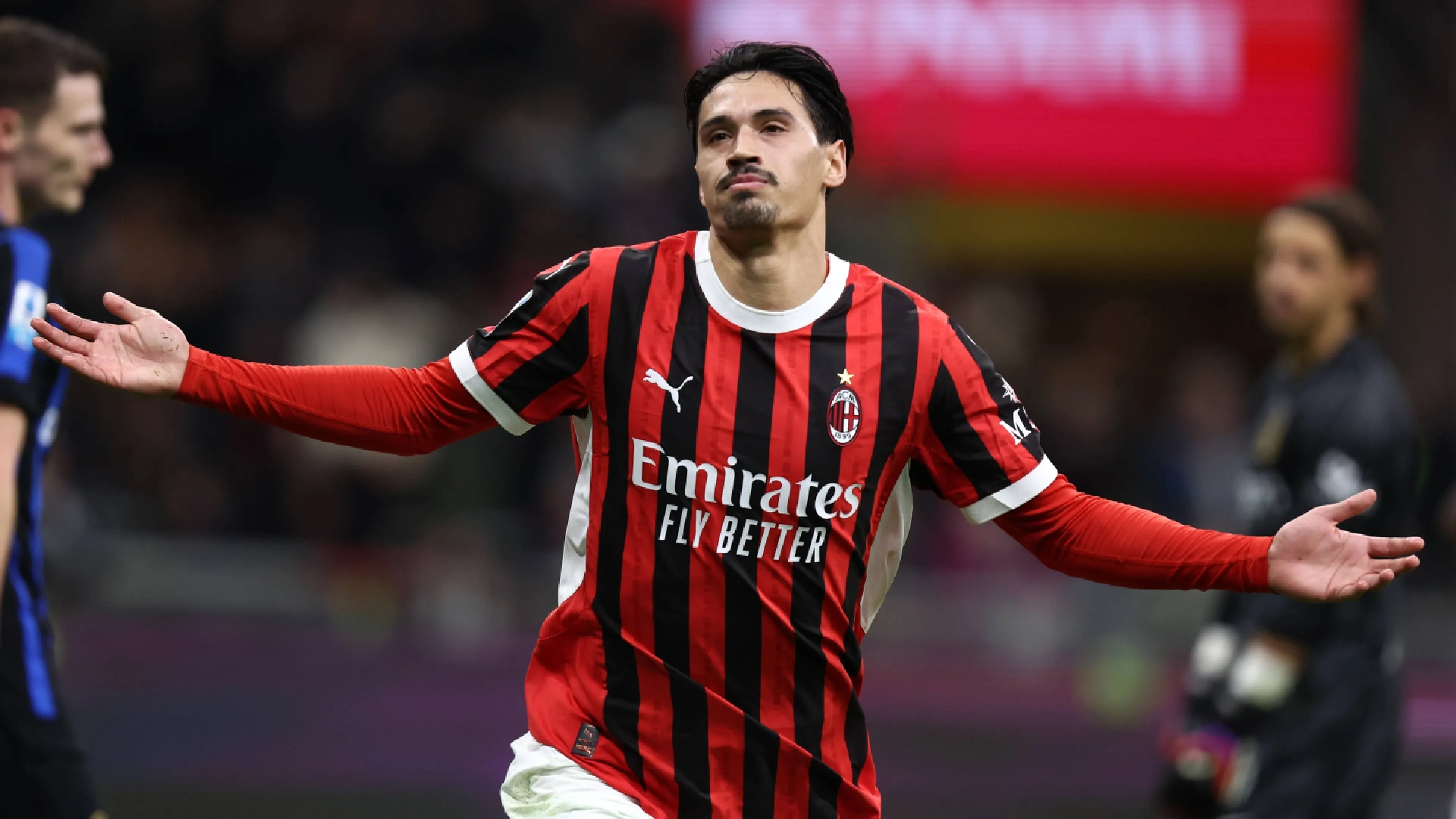 Copertina di Milan-Inter, Reijnders: "Questa è la mentalità che dobbiamo avere sempre. Gimenez? Ecco cosa penso"