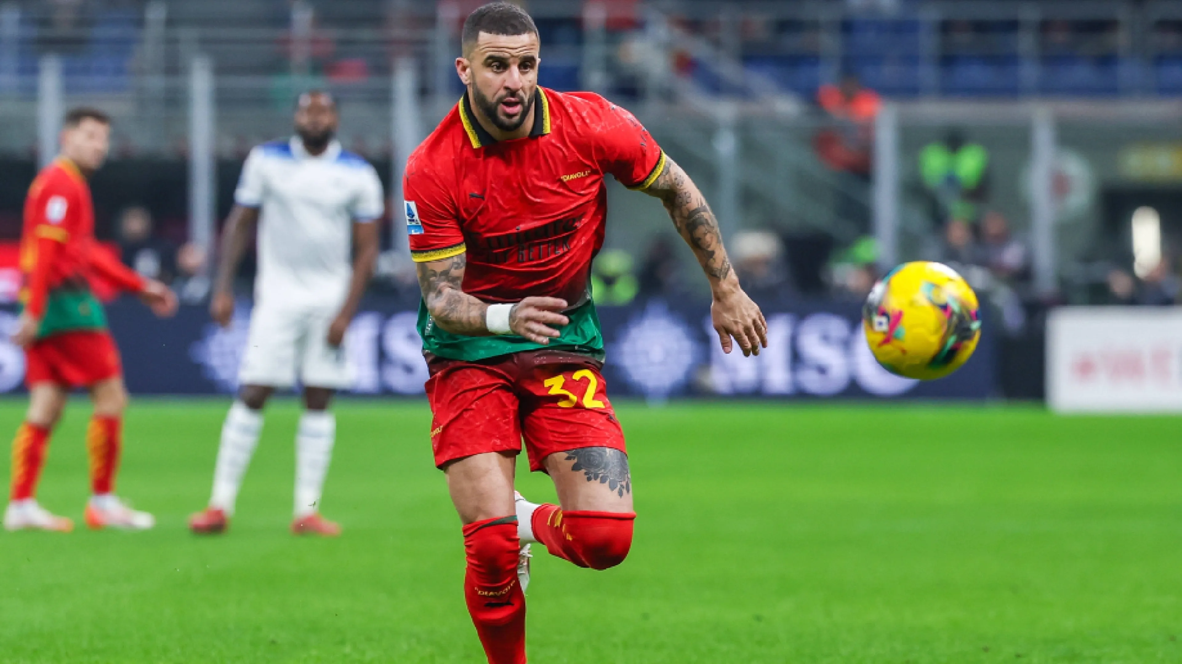 Copertina di Walker, il Milan lavora per il riscatto, e chiede uno sconto al City