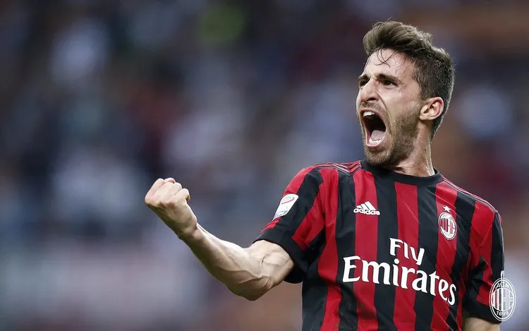 /images/m/i/l/milan-scarica-borini.jpg