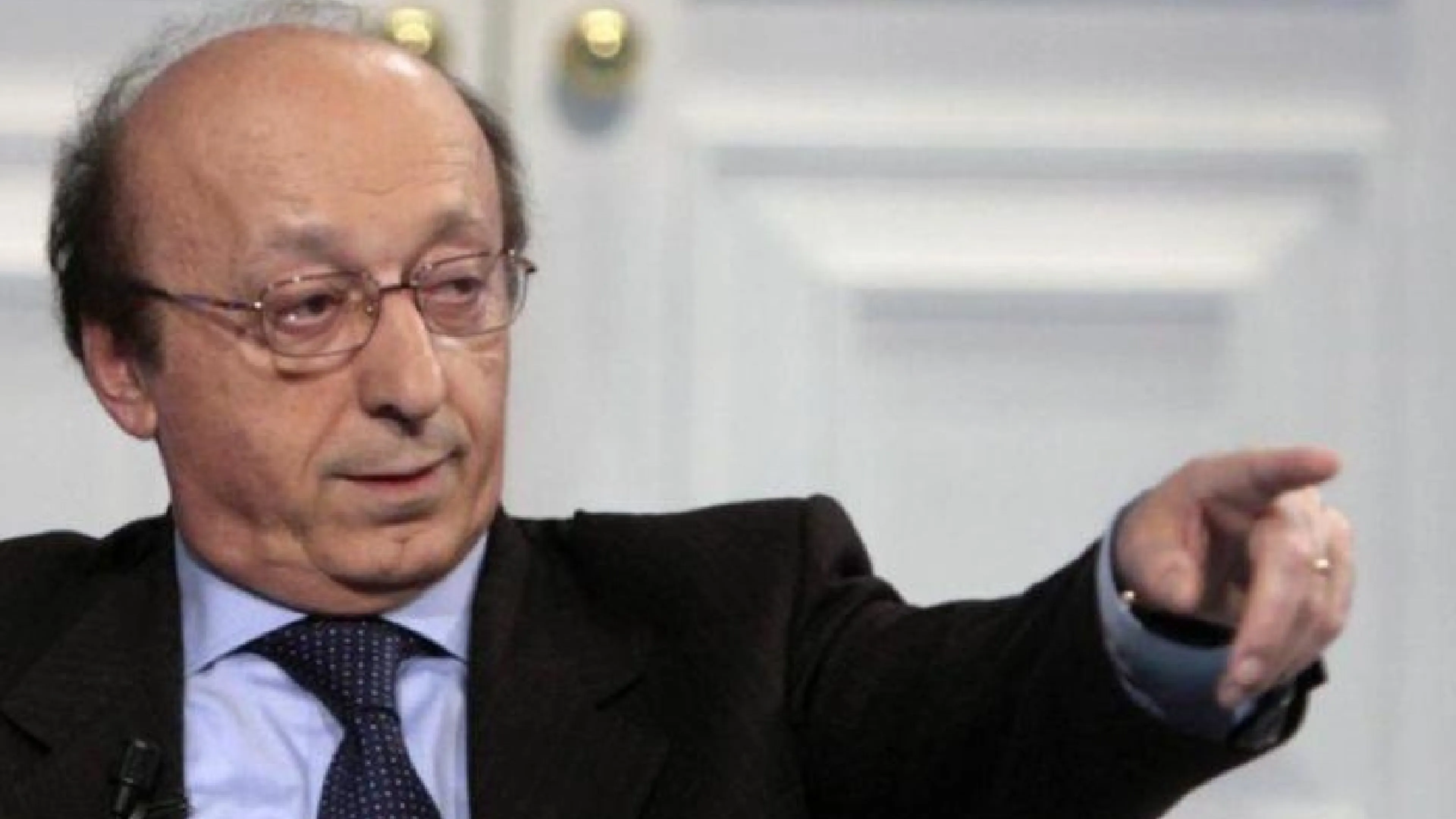 Copertina di Moggi attacca Facchetti Jr: "Si merita una medaglia di 'cartone'"
