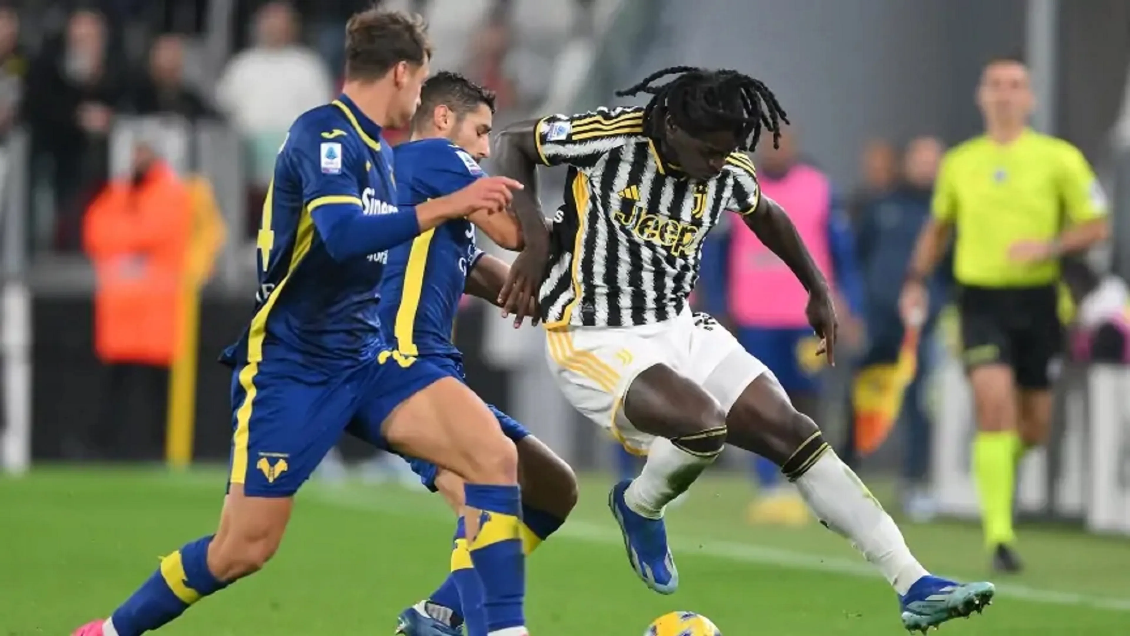 Copertina di Kean furibondo con Faraoni, l'attaccante usa parole forti