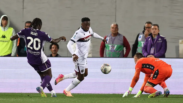 /images/m/o/i/moise-kean-fiorentinajhon-lucumi-bolognalukasz-skorupski-bolognahe-scored-the-third-goal-for-his-team-during-the-italian-serie-a-match-between-fiorentina-3-2-bologna-at-artemio-franchi-stadium-on-may-18-2025-in-firenze-italy-noxthirdxpartyxsales-291134508jpg_1751028580323.jpg