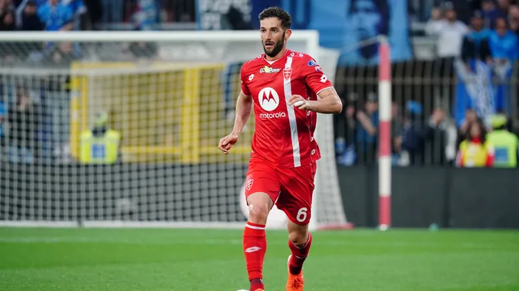 /images/m/o/n/monza-v-napoli-serie-a-roberto-gagliardini-ac-monza-participates-in-the-italian-championship-serie-a-football-match-between-ac-monza-and-ssc-napoli-at-u-power-stadium-in-monza-italy-on-april-19-2025-monza-italy-italy-copyright-xlucaxrossinix-originalfilenamerossini-acmonzav250419npkprjpgjpg_1757622933447.jpg