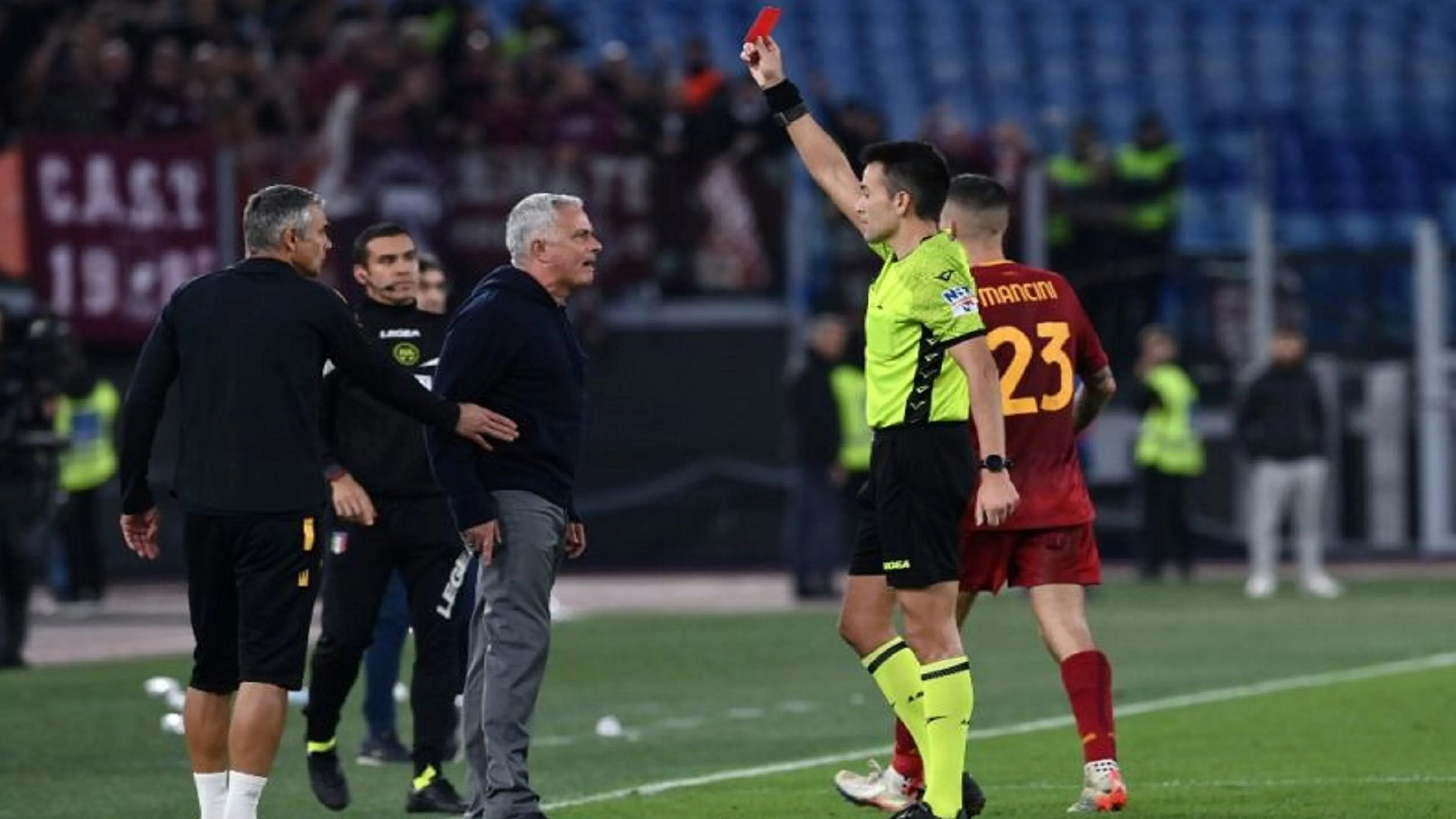 Copertina di Roma tartassata dagli arbitri? Gravina non ci sta: "Creano soltanto alibi"