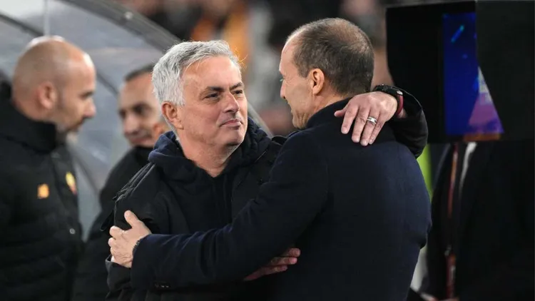 /images/m/o/u/mourinho-17.jpg