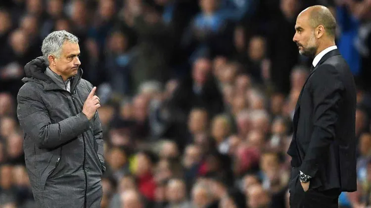 /images/m/o/u/mourinho-contro-guardiola.jpg