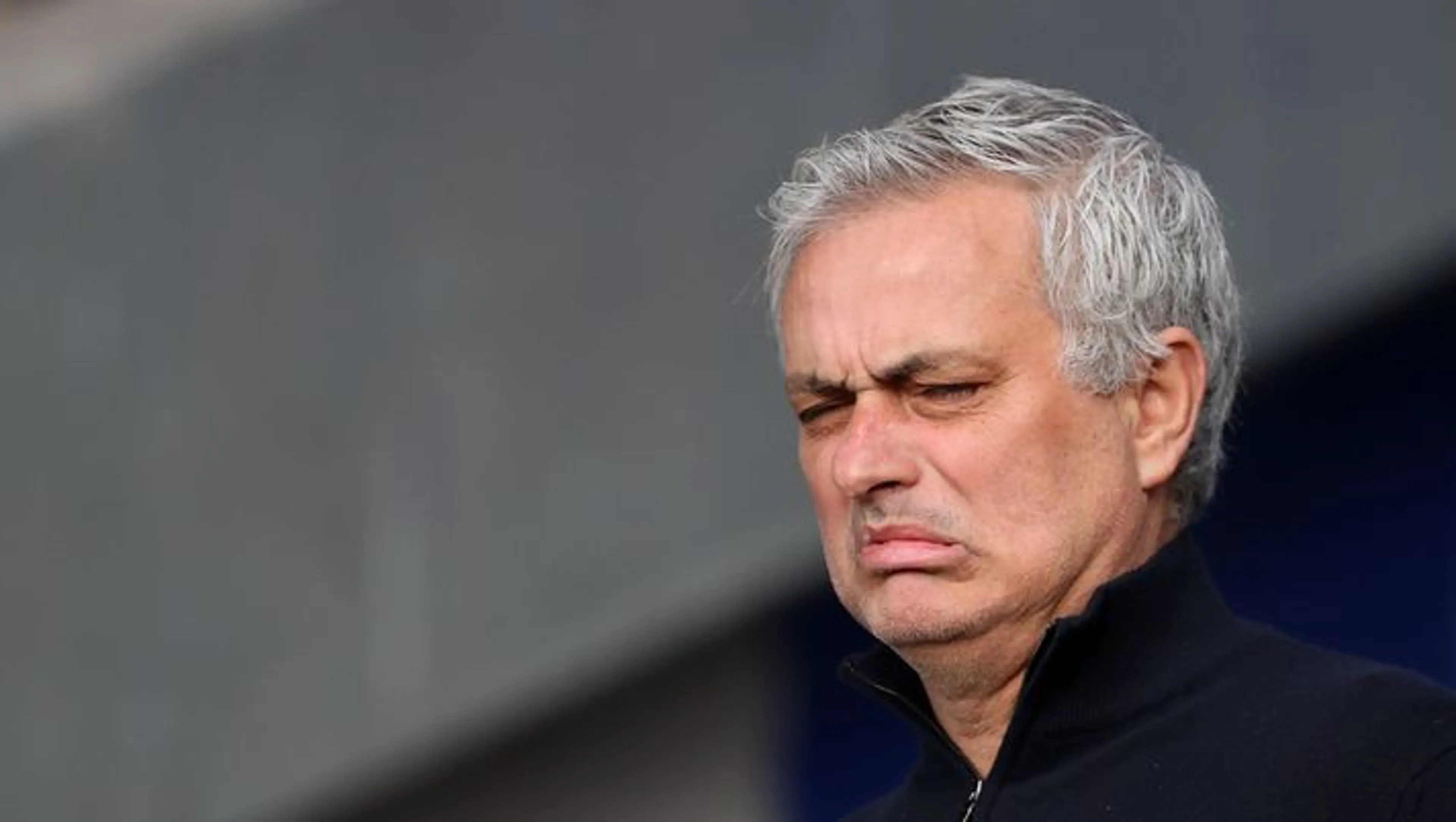 Copertina di Tapiro d’Oro a Mourinho, ma il portoghese rifiuta stizzito