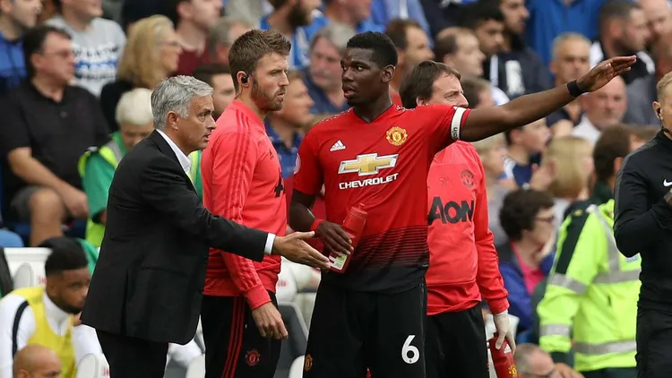 /images/m/o/u/mourinho-pogba-1.jpg