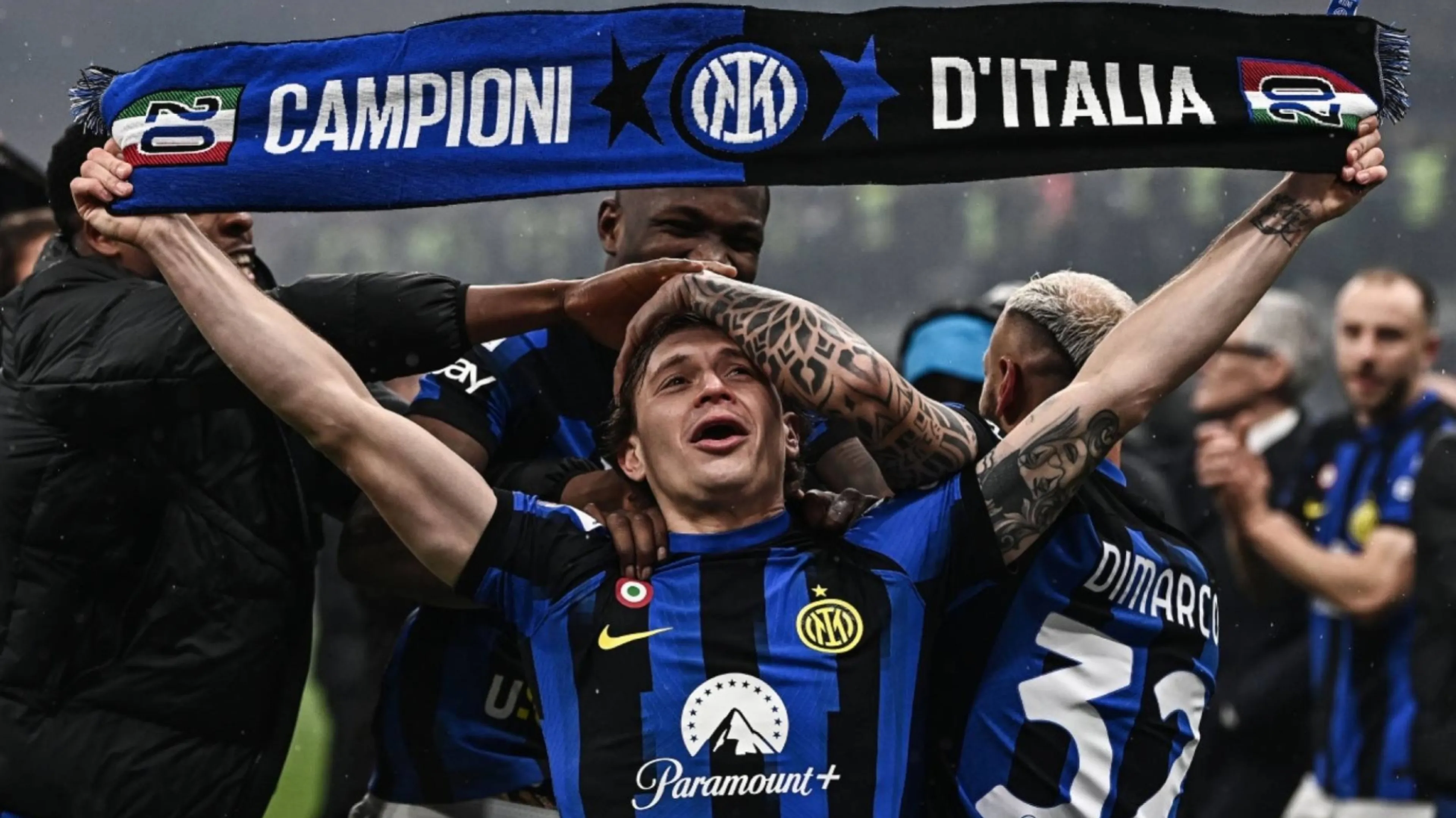 Copertina di Musica techno durante i festeggiamenti sotto la Curva Nord dopo il derby. Arriva la spiegazione del Milan (VIDEO)