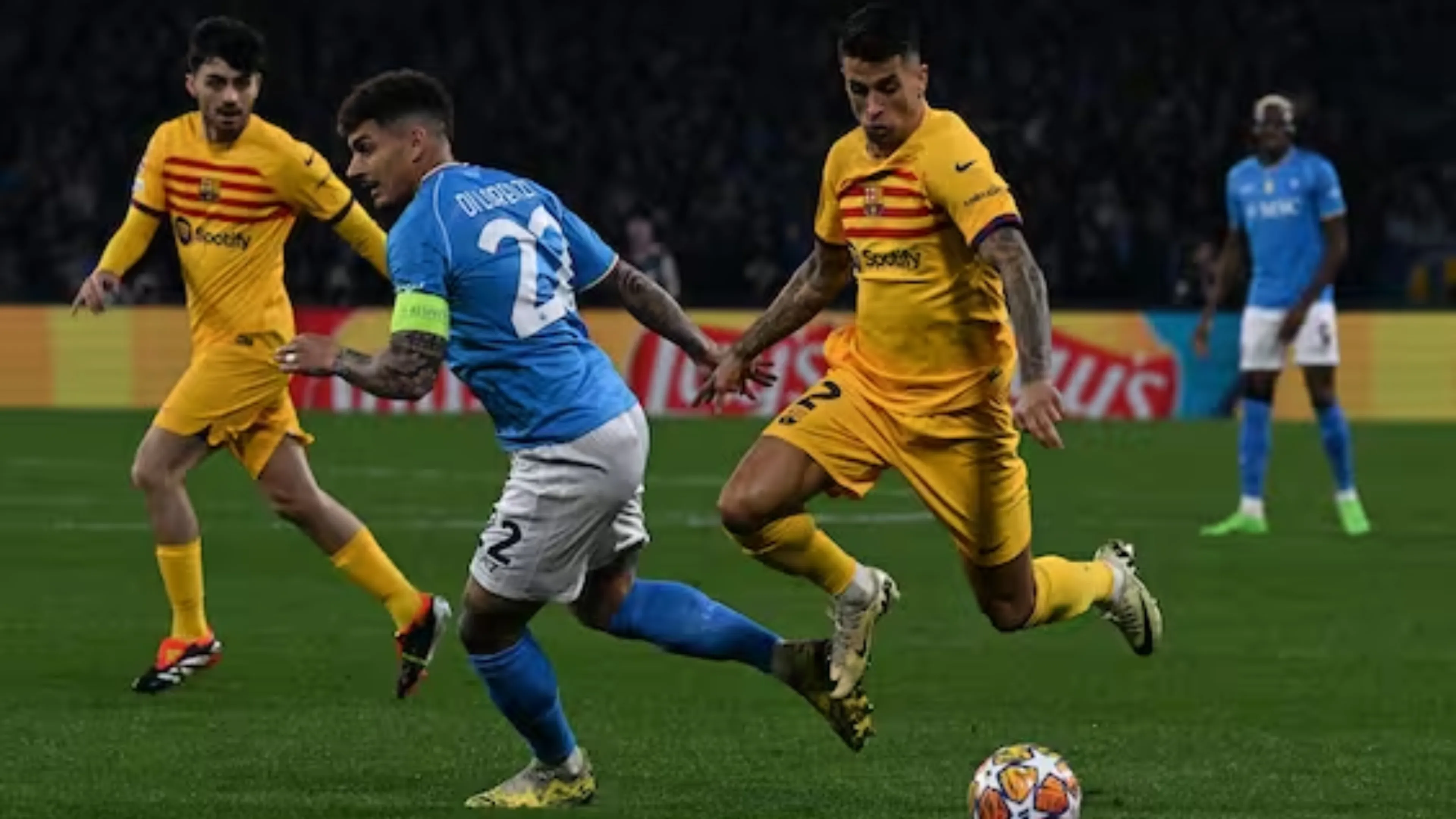 Copertina di Napoli-Barcellona, Di Lorenzo: "In un allenamento e mezzo abbiamo preparato una buona prestazione"