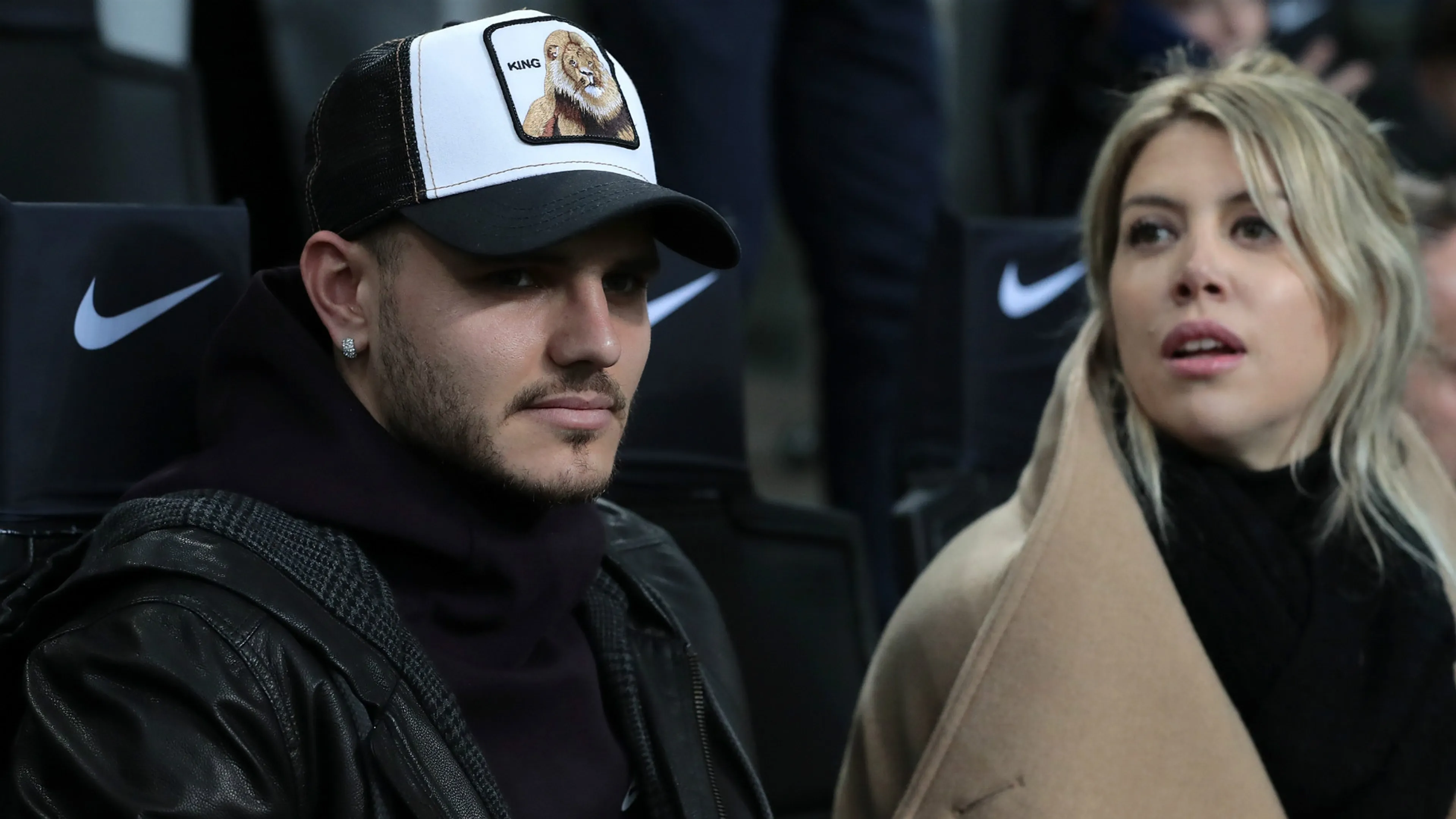 Copertina di Nara-Icardi, strascichi di separazione. Lui pubblica le chat, poi cancella: “Che tossica!” (FOTO)