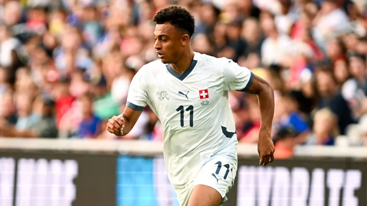 /images/n/a/s/nashville-usa-june-10th-2025-dan-ndoye-11-switzerland-during-the-international-friendly-lnderspiel-nationalmannschaft-football-match-between-usa-and-switzerland-at-geodis-park-nashville-tennessee-usa-reily-rogers-spp-copyright-xreilyxrogersx-xsppx-spp-en-rerosp-dsc3586jpg_1753265116654.jpg