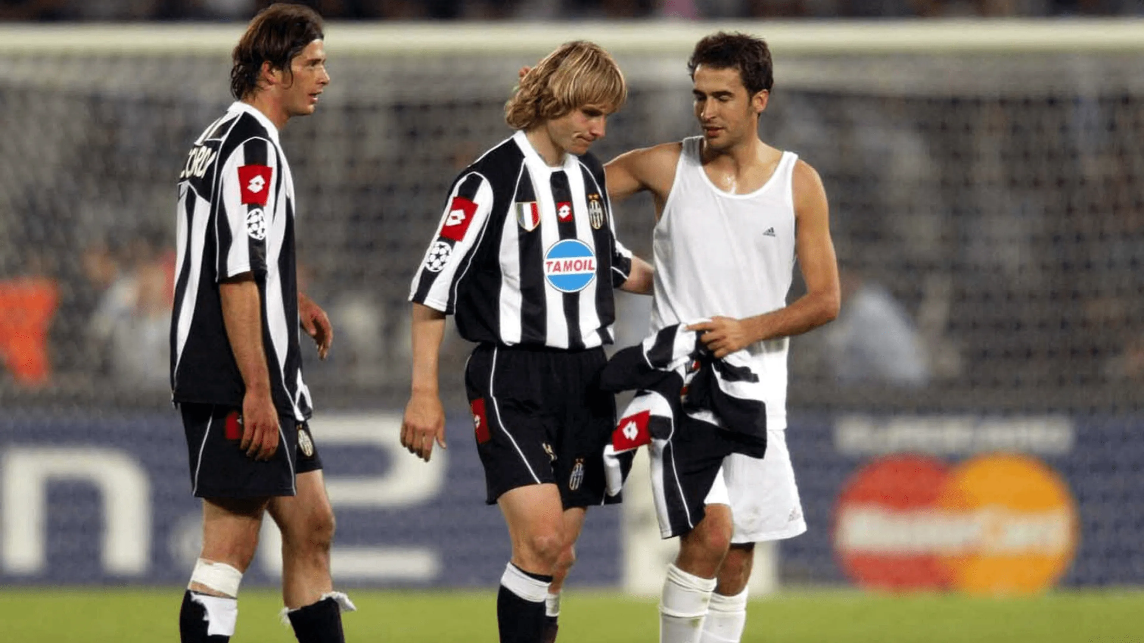 Copertina di AMARCORD | 14 maggio 2003, Juventus-Real Madrid 3-1: la "partita perfetta" che fece piangere Pavel Nedved