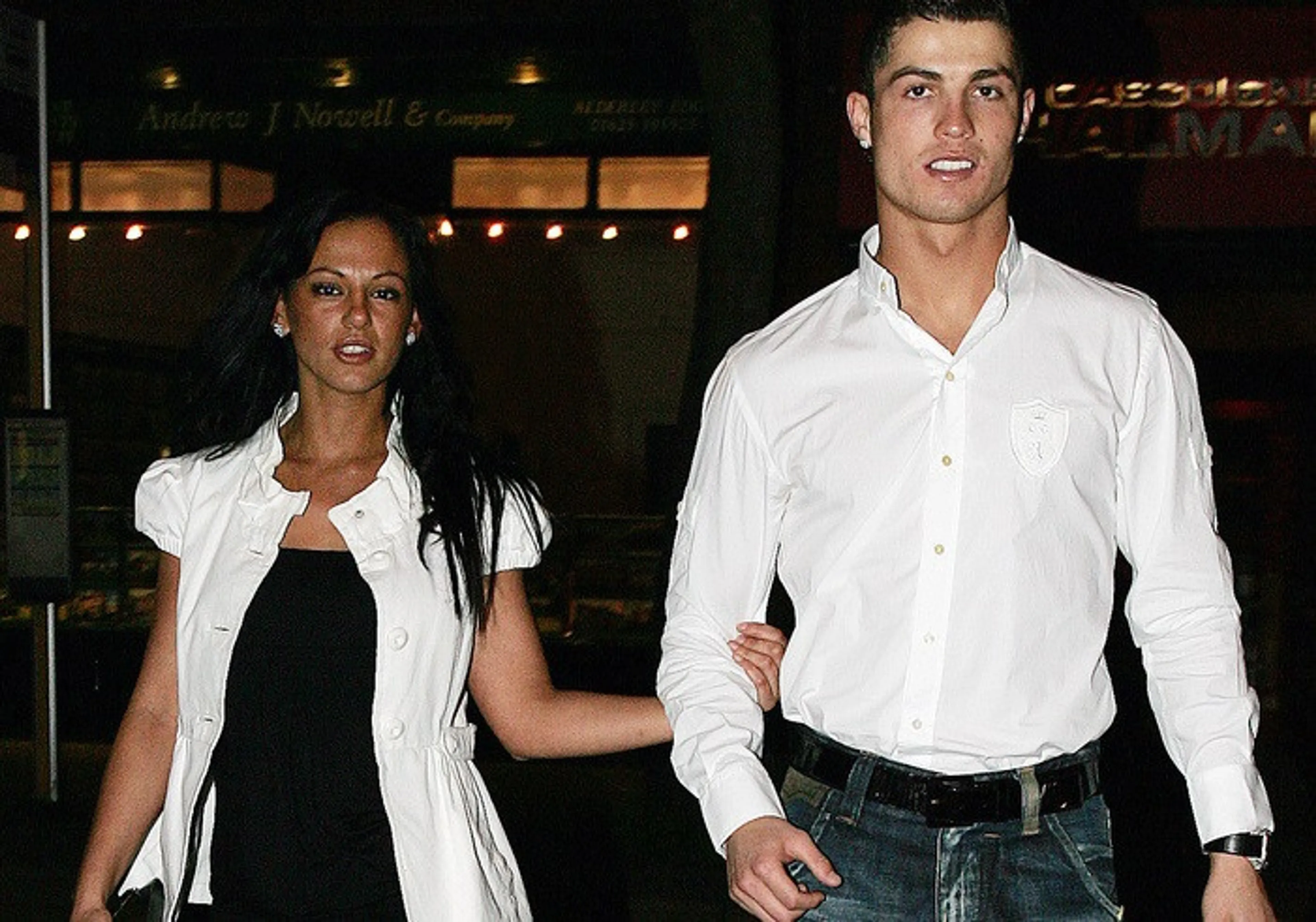 Copertina di Parla Nereida, la ex di Cristiano: “A letto si crede un Dio, ma dopo la prima volta…”