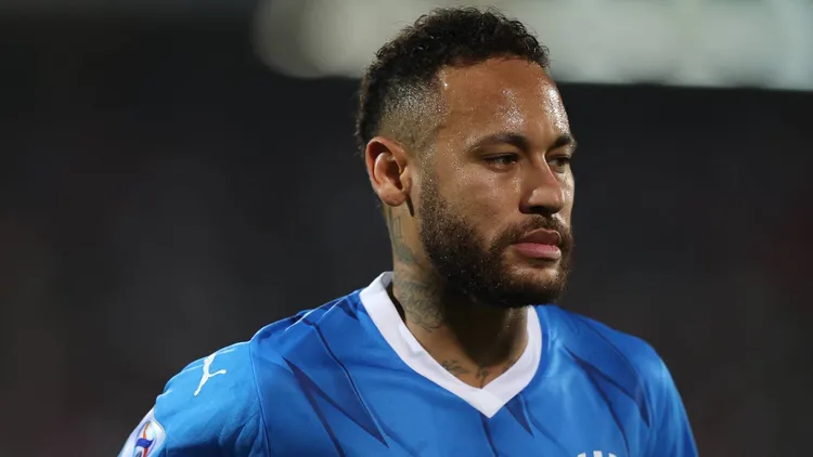 /images/n/e/y/Neymar-ingaggio-da-due-milioni-a-stagione-al-Santos.-Differenza-abissale-rispetto-all-Al-Hilal.jpg