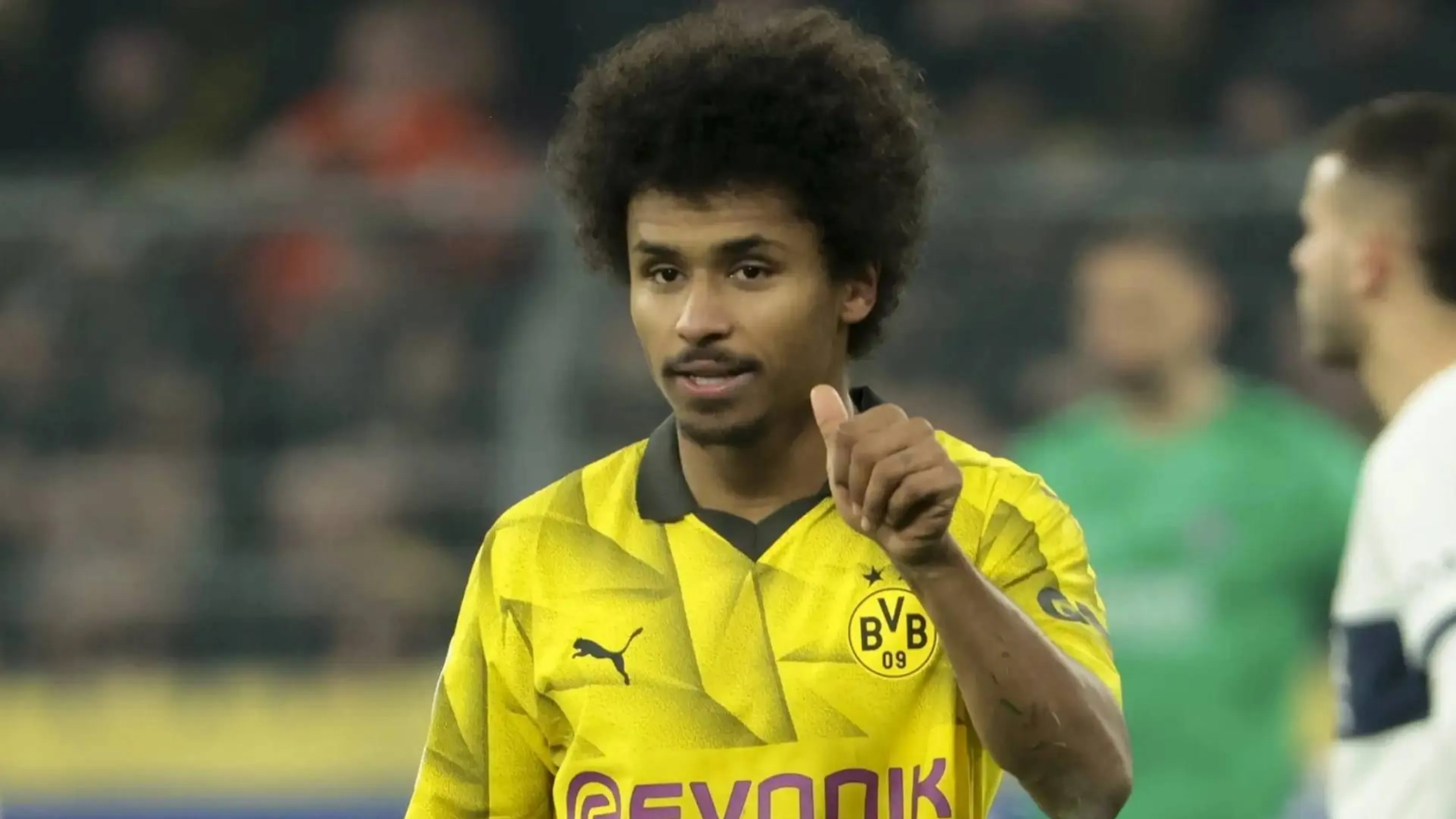 Adeyemi-Juve, affare sfumato: "Sono felice al Borussia Dortmund"