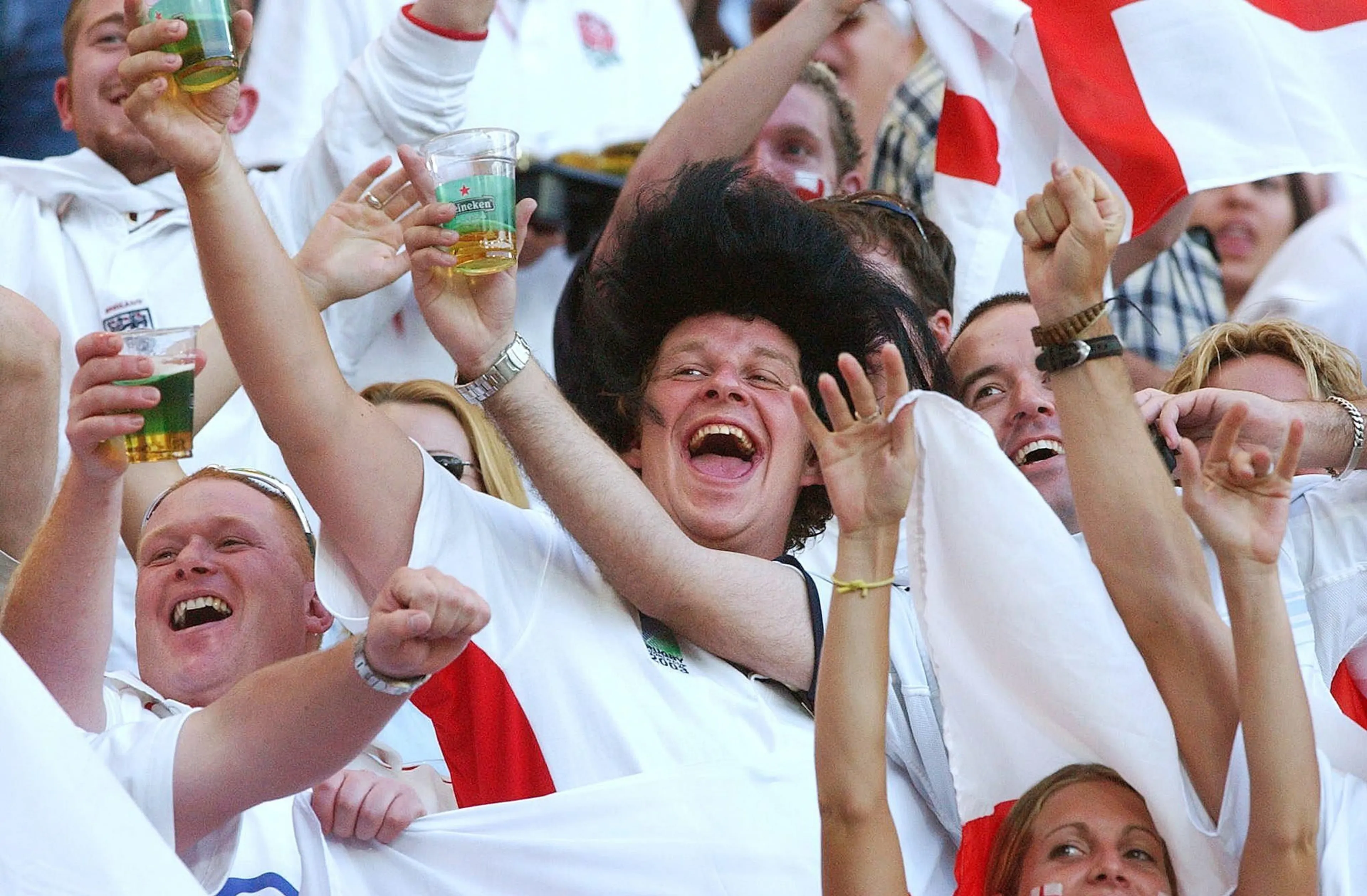 Copertina di Praga, avviso ai tifosi inglesi: chi puzzerà di alcol non entrerà allo stadio