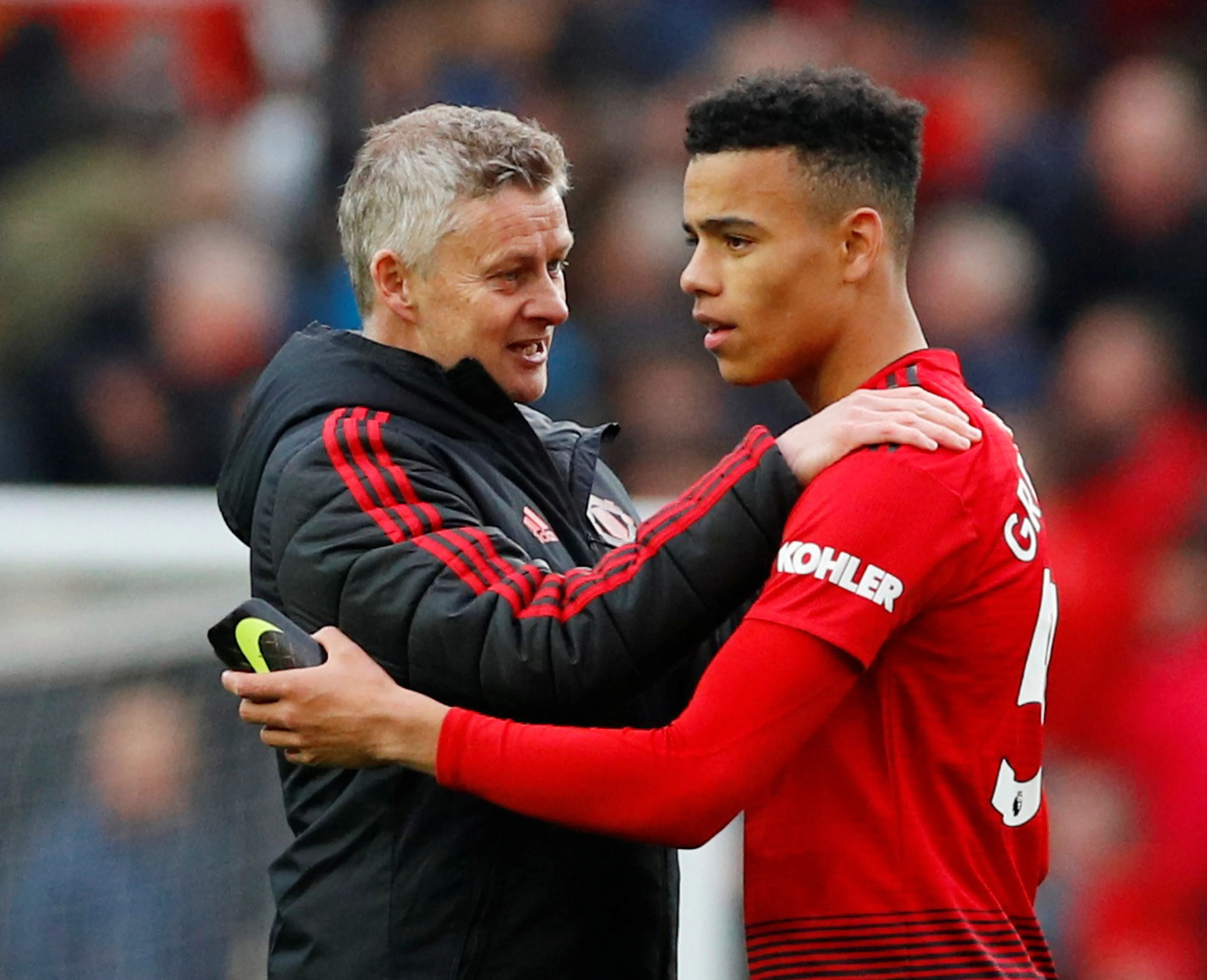 Copertina di Solskjaer: “So quando Greenwood fa tardi giocando alla Play”, PlayStation risponde