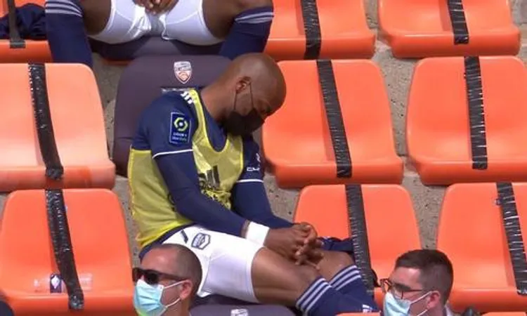 /images/n/o/n/non-jimmy-briand-ne-s-est-pas-endormi-sur-le-banc.jpg