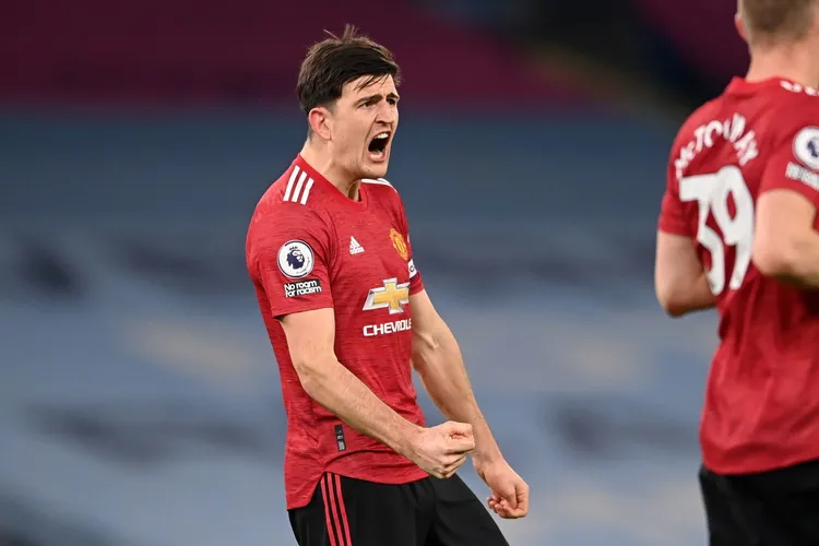 /images/o/f/f/offerta-manchester-united-a-maguire.jpg