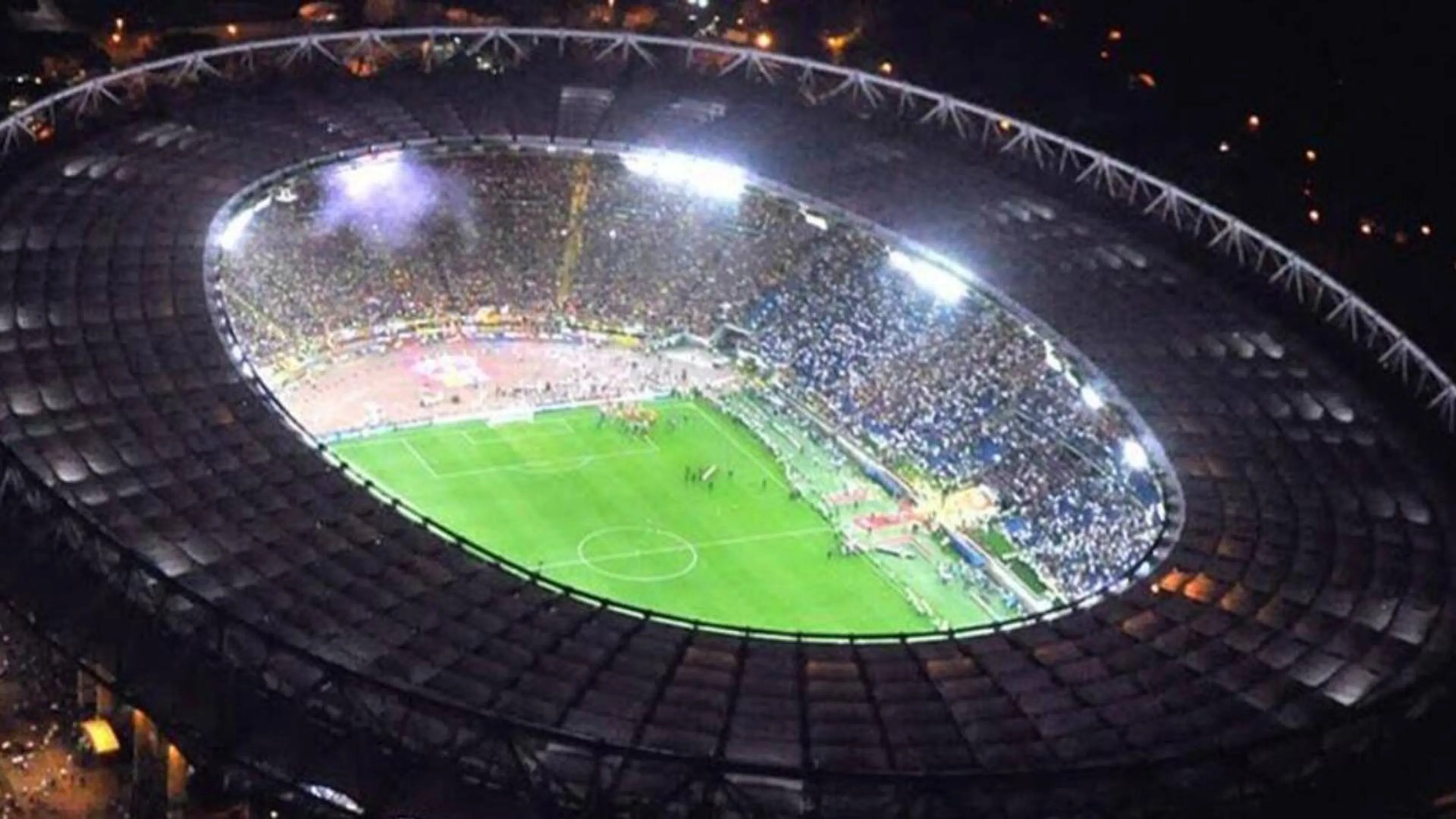 Copertina di Roma-Lazio, si torna al passato: deciso il nuovo orario del derby