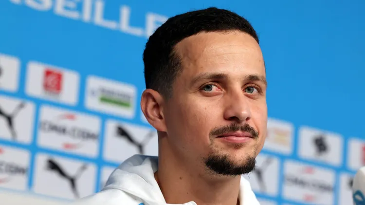 /images/o/m/-/om-luiz-felipe-ramos-photopqr-la-provence-nicolas-vallauri-marseille-08-01-2025-football-olympique-de-marseille-om-confrence-de-presse-de-prsentation-de-la-nouvelle-recrue-olympienne-luiz-felipe-ramos-au-centre-d-entrainement-robert-louis-dreyfus-rld-marseille-luiz-felipe-ramos-signed-with-french-first-league-soccer-club-marseille-marseille-bdr-france-copyright-xphotopqr-laxprovence-maxpppxnicolasxvallaurix-20250108pvl3658-20250108pvl3658jpg_1751917906095.jpg