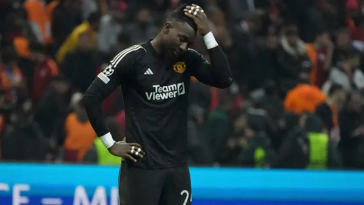 /images/o/n/a/Onana-United-2.jpg