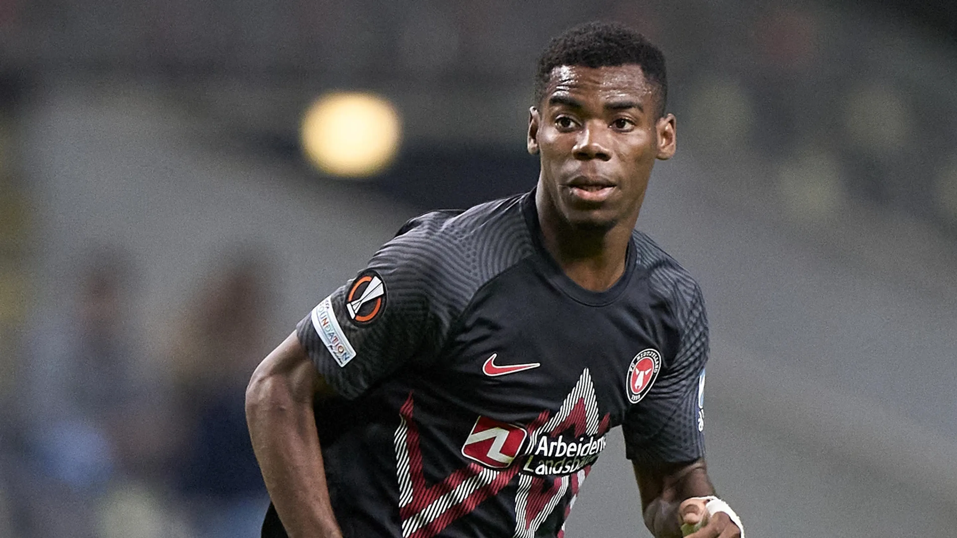 Copertina di ESCLUSIVA – Schira: “Napoli, Navas non è saltato. Milan, Onyedika non convince, ecco le alternative…”