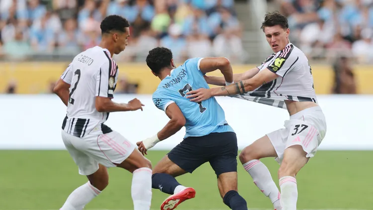/images/o/r/l/orlando-usa-26th-june-2025-alberto-costa-of-juventus-l-and-nicolo-savona-of-juventus-r-tackle-omar-marmoush-of-manchester-city-c-during-the-juventus-vs-manchester-city-fifa-club-world-cup-match-at-camping-world-stadium-orlando-picture-credit-should-read-david-klein-sportimage-editorial-use-only-no-use-with-unauthorised-audio-video-data-fixture-lists-club-league-logos-or-live-services-online-in-match-use-limited-to-120-images-no-video-emulation-no-use-in-betting-games-or-single-club-league-player-publications-spi074dkjuventusmancity-spi-3993-0074jpg_1750970354707.jpg