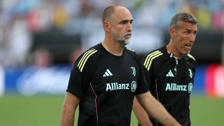 /images/o/r/l/orlando-usa-26th-june-2025-igor-tudor-manager-of-juventus-l-during-the-juventus-vs-manchester-city-fifa-club-world-cup-match-at-camping-world-stadium-orlando-picture-credit-should-read-david-klein-sportimage-editorial-use-only-no-use-with-unauthorised-audio-video-data-fixture-lists-club-league-logos-or-live-services-online-in-match-use-limited-to-120-images-no-video-emulation-no-use-in-betting-games-or-single-club-league-player-publications-spi292dkjuventusmancity-spi-3993-0294jpg_1751269360783.jpg